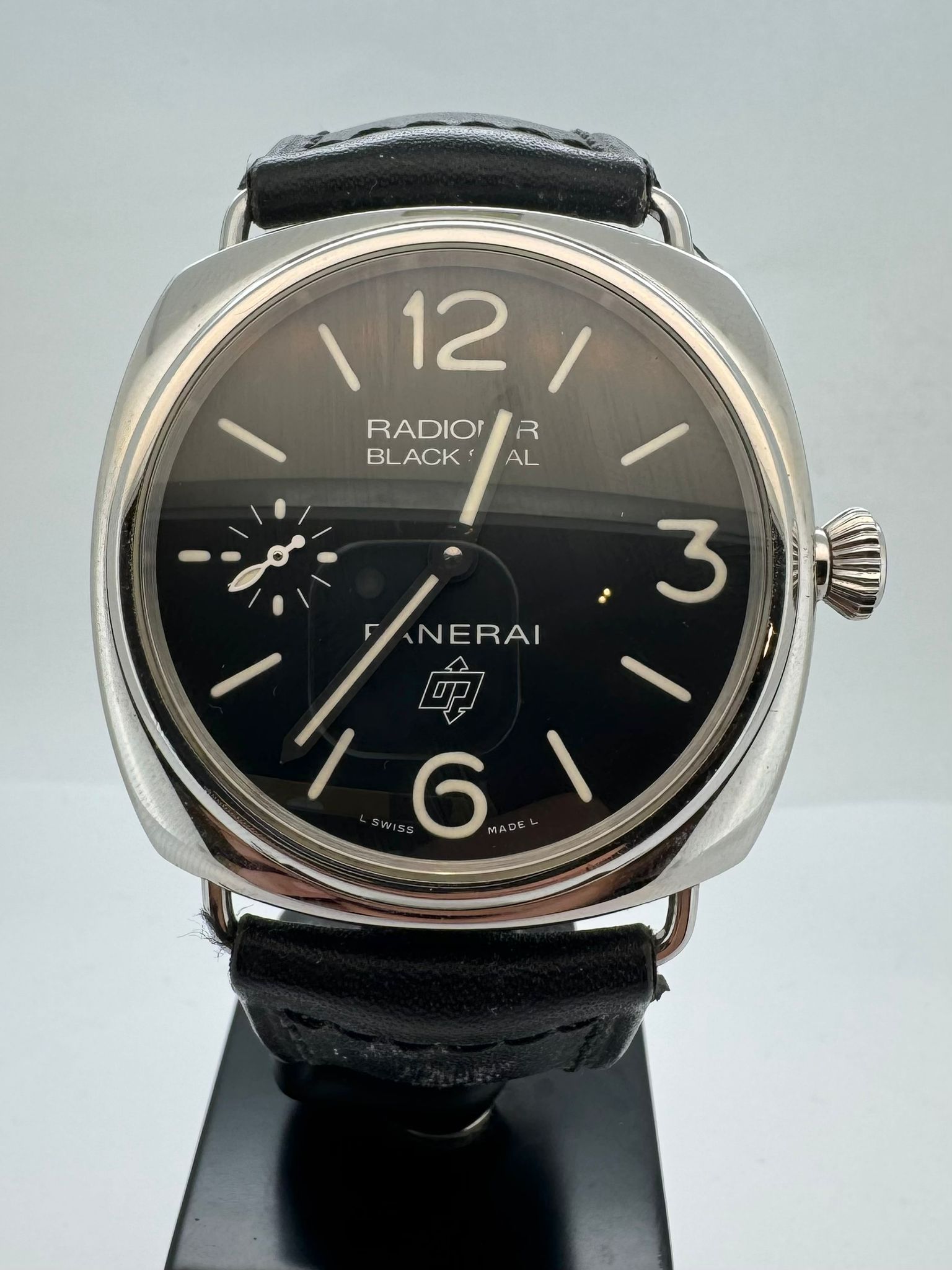 RADIOMIR BLACK SEAL LOGO STEEL BLACK DIAL PAM 754 (WATCH ONLY)