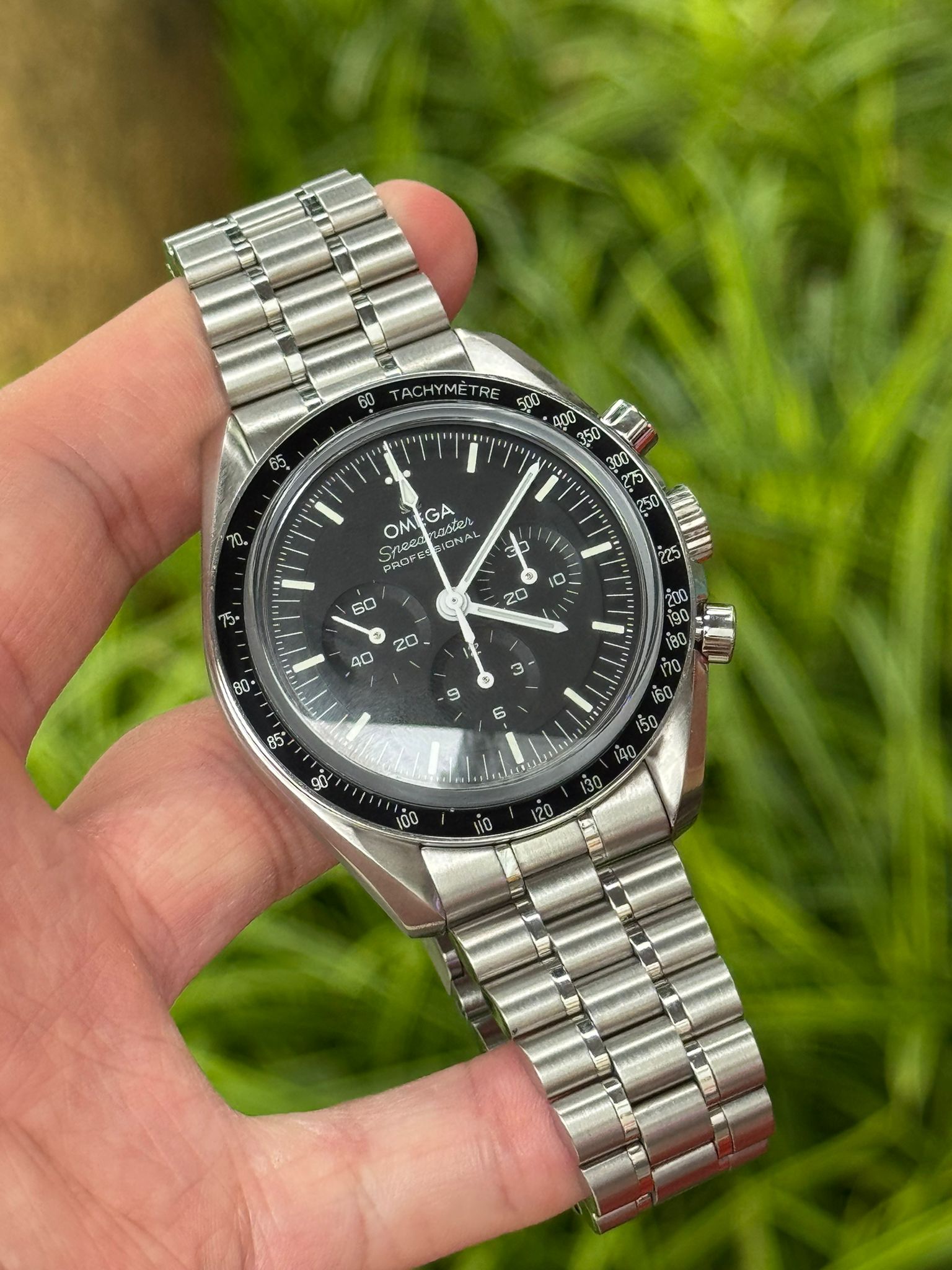 SPEEDMASTER MOONWATCH SAPPHIRE (2025)