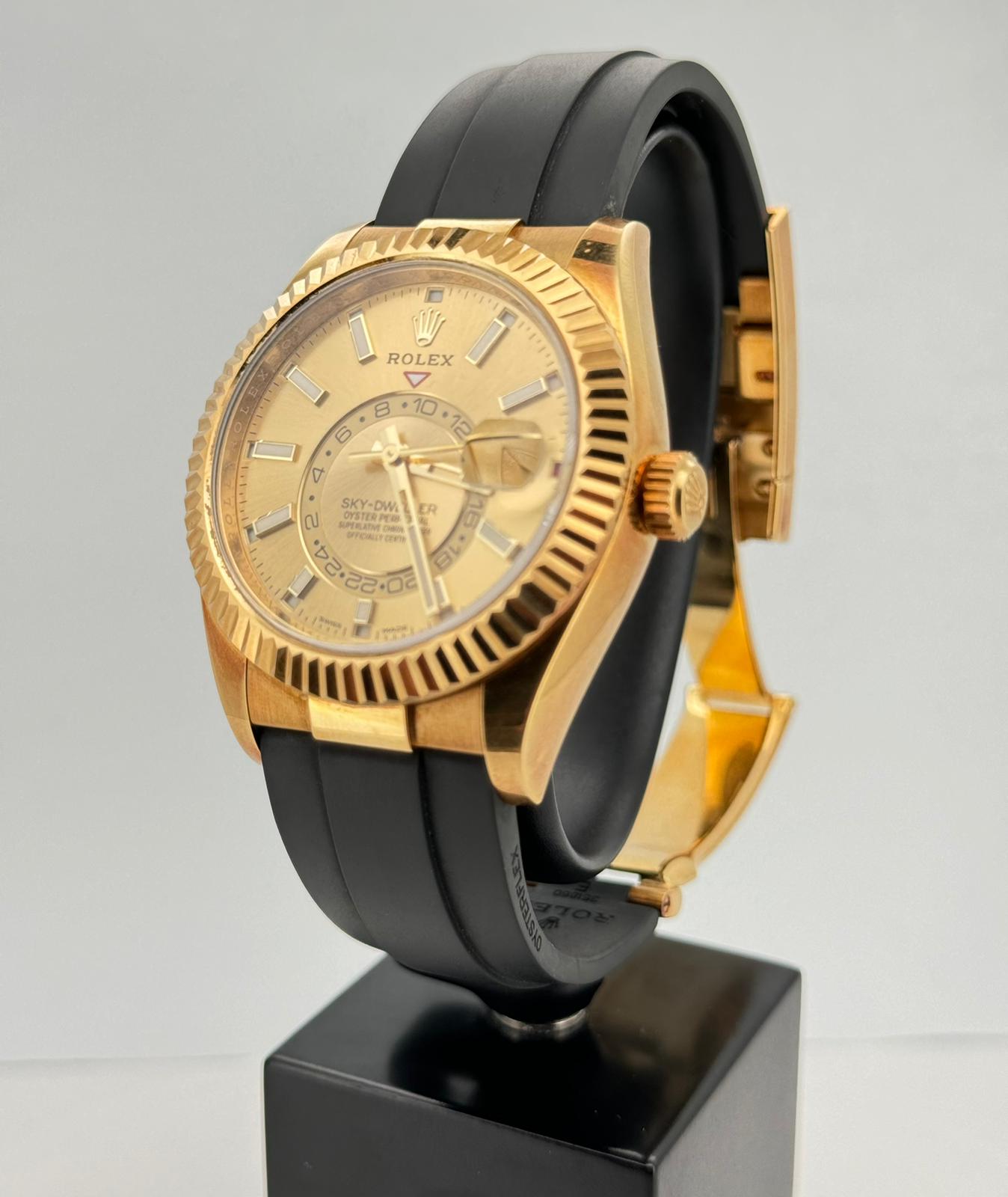 SKY-DWELLER OYSTERFLEX YELLOWGOLD CHAMPAGNE DIAL (2022)